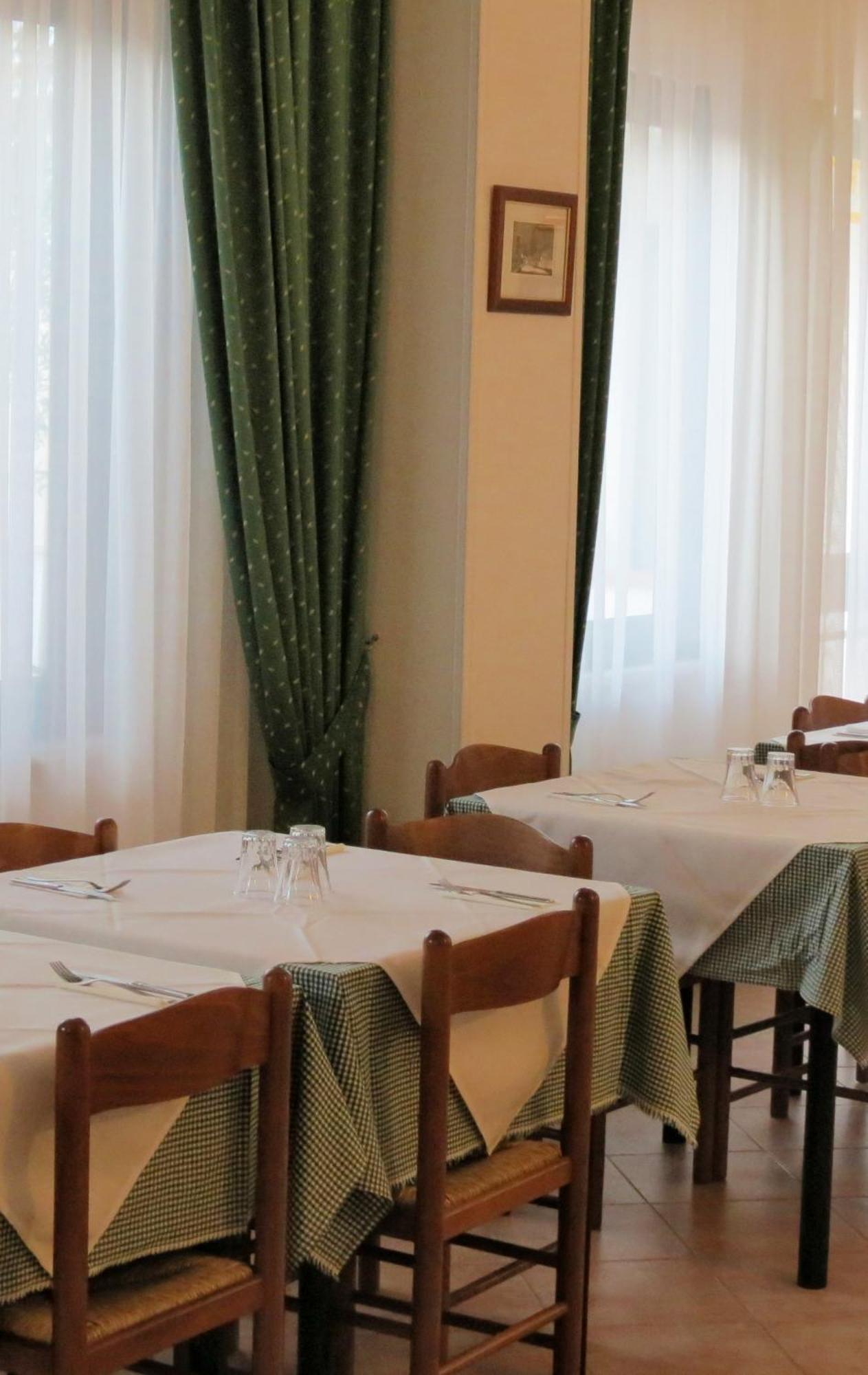 Hotel Residence Villa Ascoli 비에스테 외부 사진